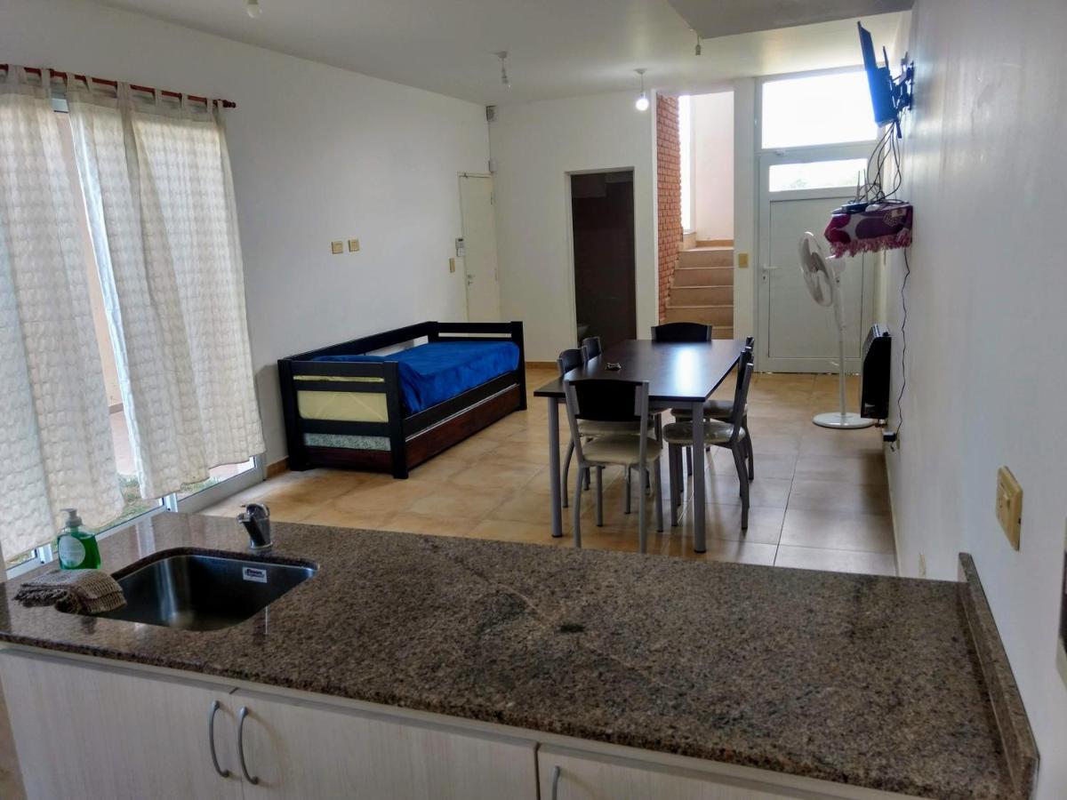 Alquileres Temporarios Villa María Kamer foto